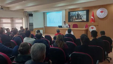 Aydın'da Veterinerlere Eğitim Verildi