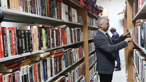 Muğla'da Kitap Bağış Kampanyası Başarıyla Devam Ediyor