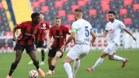 Gaziantep FK ve Çaykur Rizespor Beraberliği
