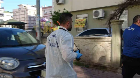 Antalya'da Genç Adam Ölü Bulundu