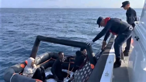 Didim'de Düzensiz Göçmen Kurtarıldı