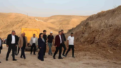 Cizre-Silopi Yolunda Çalışmalar Devam Ediyor