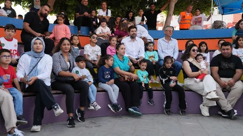 Başkan Ali Boltaç, Tarsus Festivali’nde Halkla İç İçe