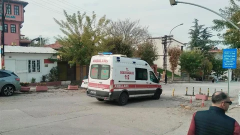 Odunpazarı'nda Ambulansa Engel