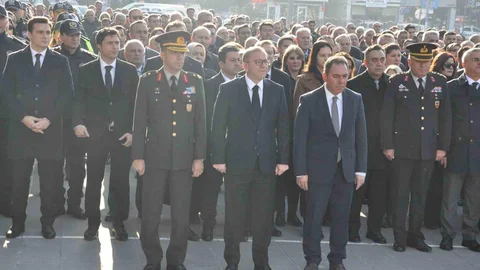 Kars'ta Atatürk Anması Yapıldı