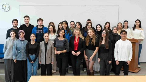 İstanbul'da Liderlik ve İletişim