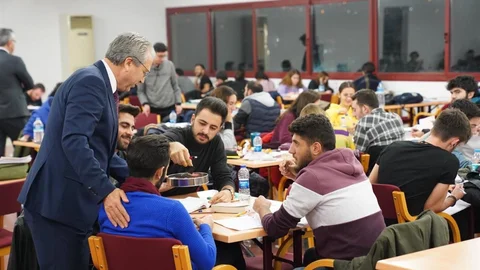 Ege Üniversitesi Kütüphanesi Açıldı