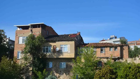 Sinop Kalesi Kalekondulardan Kurtuluyor