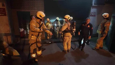 Çekmeköy'de Yangın İhbarı