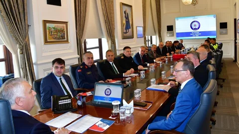 Trabzon'da Kış Trafik Tedbirleri Toplantısı