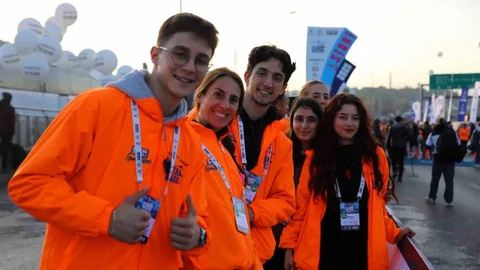 SUBÜ Öğrencileri İstanbul Maratonu'nda Görevde