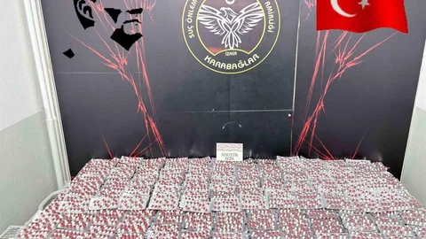İzmir'de Uyuşturucu Operasyonu