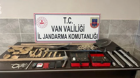 Van'da Kaçak Kazı Operasyonu