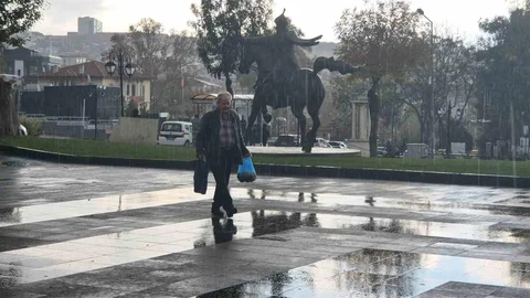 Tekirdağ'da Şiddetli Yağışlar Etkili Oldu
