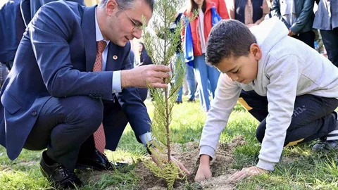 Kulu ve Karapınar'da Fidan Dikimi