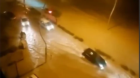 Son Dakika: Tarsus'ta Aşırı Yağış Hayatı Olumsuz Etkiledi!