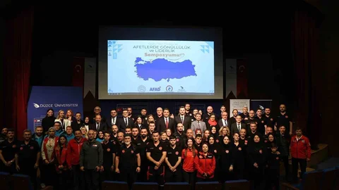 Düzce'de Gönüllülük Sempozyumu