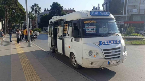 Antalya'da Motosiklet Kazası