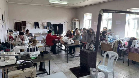 Kırkkepenekli'de Kadınlar Dikiş Kursu