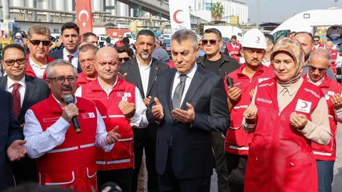 Mersin'den Gazze'ye İnsani Yardım Malzemesininulaştıracak 18. İyilik Gemisi Uğurlandı