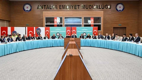 Antalya'da Kış Hazırlıkları Yapıldı