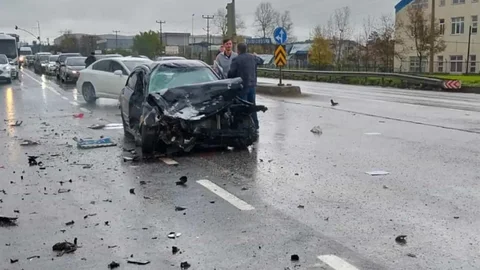 Sakarya'da Zincirleme Kaza