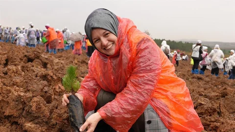 TÜRGEV Gençleri Ağaçlandırma Günü’nde Bir Araya Geldi