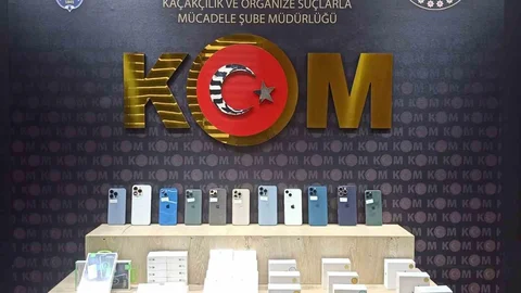 Kahramanmaraş'ta Kaçak Telefonlar Ele Geçirildi