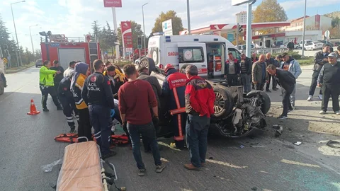 Çorum'da Takla Atan Araç Kazası