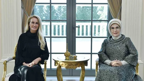 Emine Erdoğan KKTC'de Buluştu