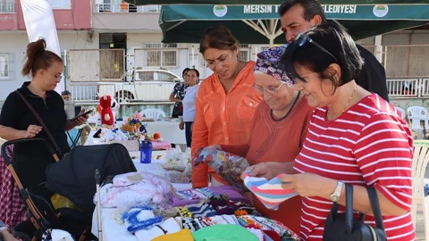 Toroslar’da Üretici Kadınların Emeği Halkla Buluşuyor