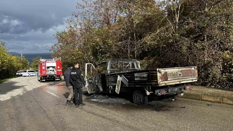 Sinop'ta Kamyonet Yangını