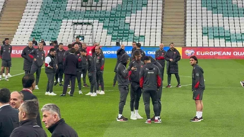 Bursa'da Montella Açıklamalarda Bulundu