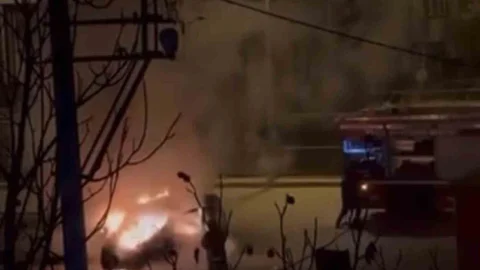 Bursa'da Hafif Ticari Araç Yangını