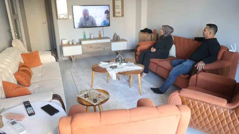 Hatay'da Depremzedelere Yeni Evler Verildi