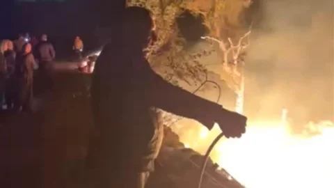 Mersin'de Baraka Yangını