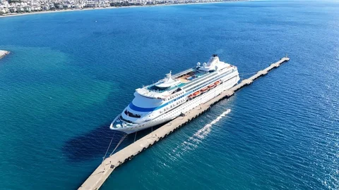 Alanya'da Lüks Kruvaziyer Geldi