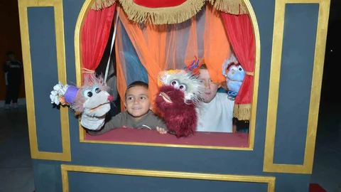 Bursa'da Karagöz Festivali Açıldı