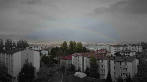 Tatvan'da Gökkuşağı Görüntüsü