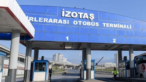İzmir Otogarı'ndaki Kriz Büyüyor