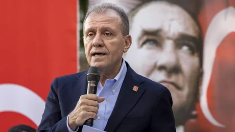 Mersin Büyükşehir Belediye Başkanı Vahap Seçer, Toroslar’da Konuştu: "toroslar’da Sosyal Konut Projesi’ni 2026 Yılı İçerisinde Başlatıyoruz"