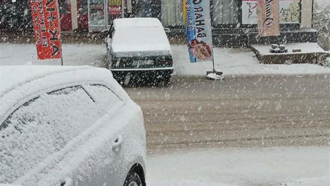 Çelikhan'da Kar Yağışı Başladı