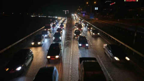 Kırıkkale'de Dönüş Trafik Yoğunluğu