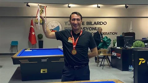 Düzce'de 3 Bant Bilardo Şampiyonu