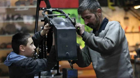Konya'da Jawa Motosikletler Yeniden Hayata Dönüyor