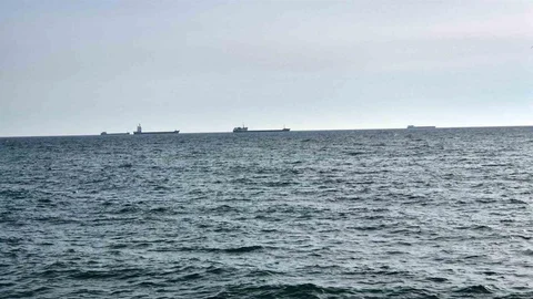 Tekirdağ'da Lodos Fırtınası Balıkçıları Etkiledi