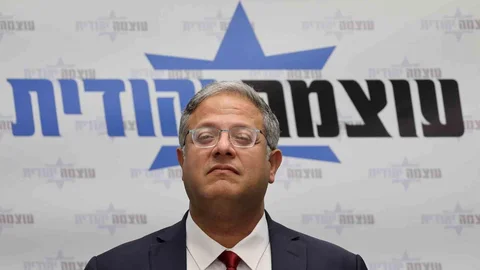 İsrailli Bakan'dan Abbas'a Sert Çıkış