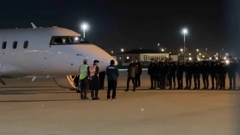 Şehit Pilot Hasan Bahar'ın Naaşı Türkiye'de