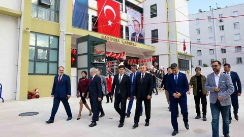 Yeniden Yapılan Gazipaşa İlkokulu’nda Eğitim Başladı: Yıkılan 1.469 Dersliğin Yerine 1.534 Modern Derslik Yapıldı