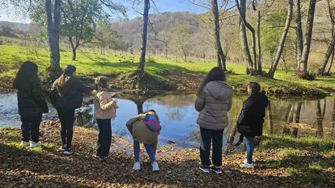 Kırklareli'nde Çocuklar Doğa Yürüyüşü Yaptı